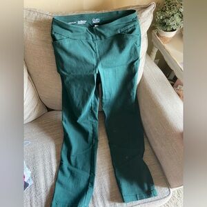 Croft & Barrow Dark Green Effortless Stretch Pants